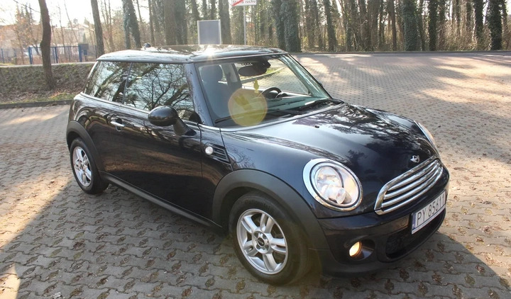 MINI Cooper cena 20900 przebieg: 138000, rok produkcji 2012 z Poznań małe 79